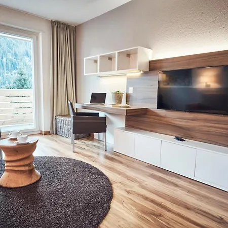 Lejlighedshotel Serviced By Solaria 3*
