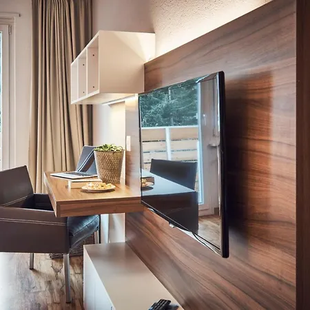 Lägenhetshotell Serviced By Solaria 3*