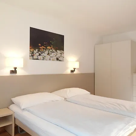 Lägenhetshotell Serviced By Solaria