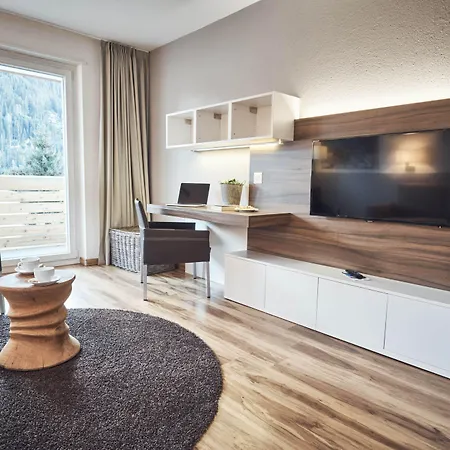 Serviced By Solaria Lägenhetshotell 3*