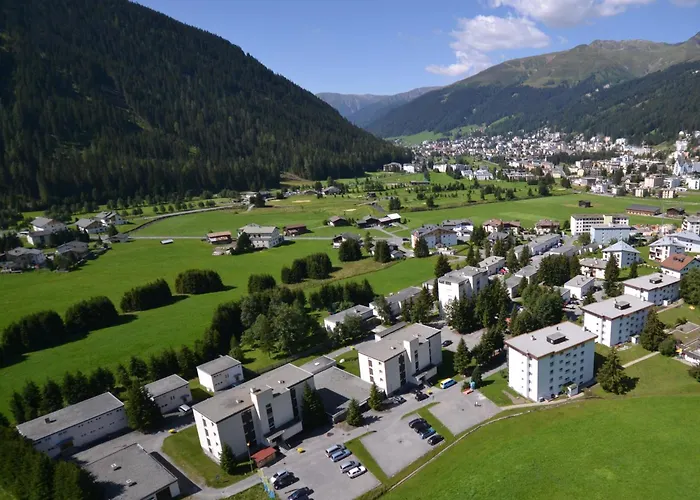 索拉利亚酒店式公寓 达沃斯