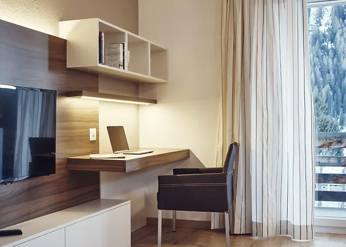 Apartahotel Serviced By Solaria 3*