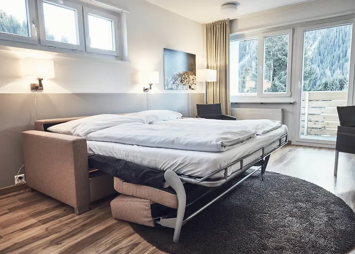 Serviced By Solaria Apartahotel