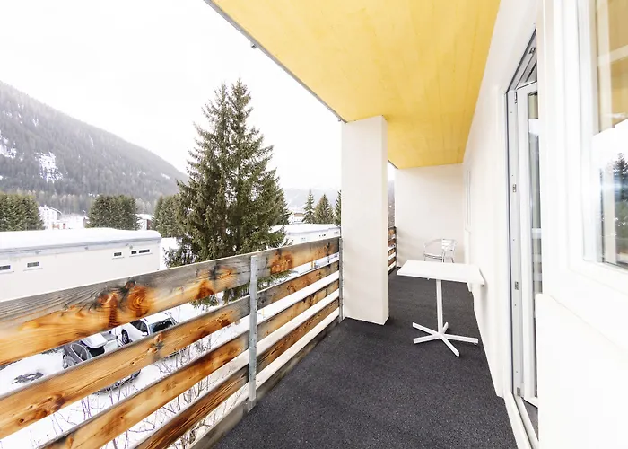 Serviced By Solaria 3* Davos