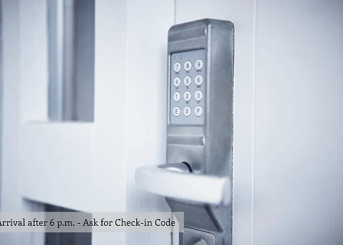 索拉利亚酒店式公寓