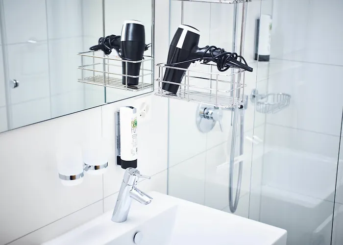 Serviced By Solaria Aparthotel 3*